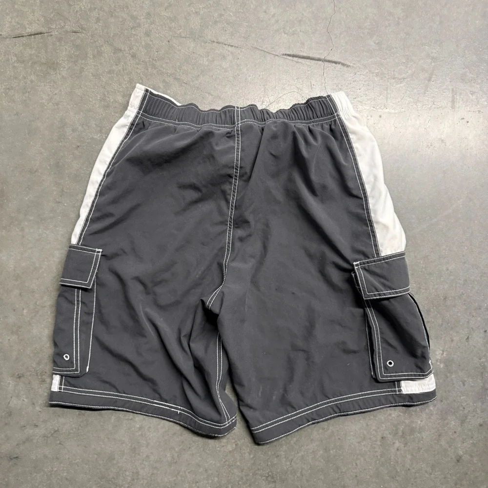 Nike Mens Cargo Board Shorts Grey White Contrast Stitch Swim Trunks Medium